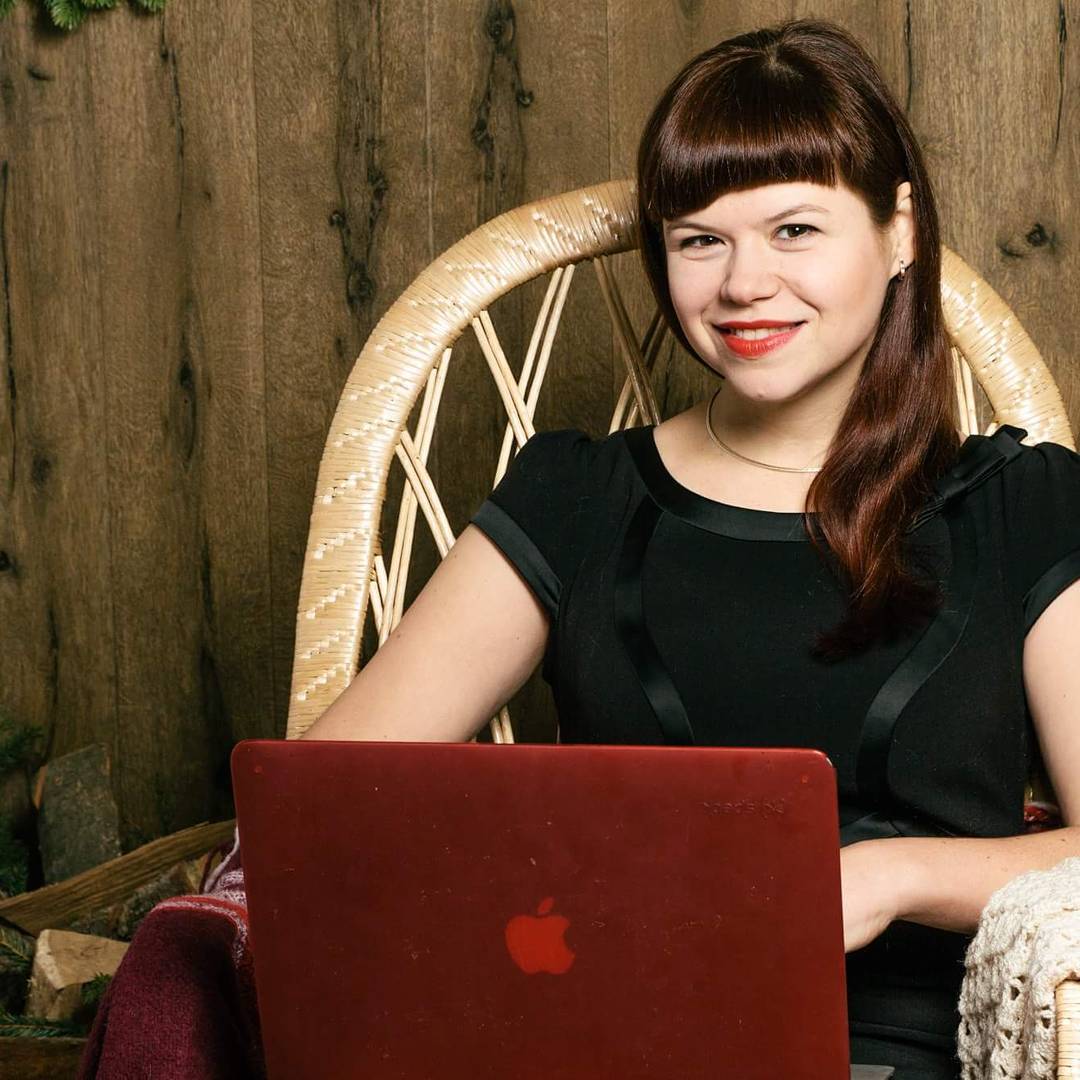 Яка я щаслива людина допомогаю людям краще продавати  бльше заро