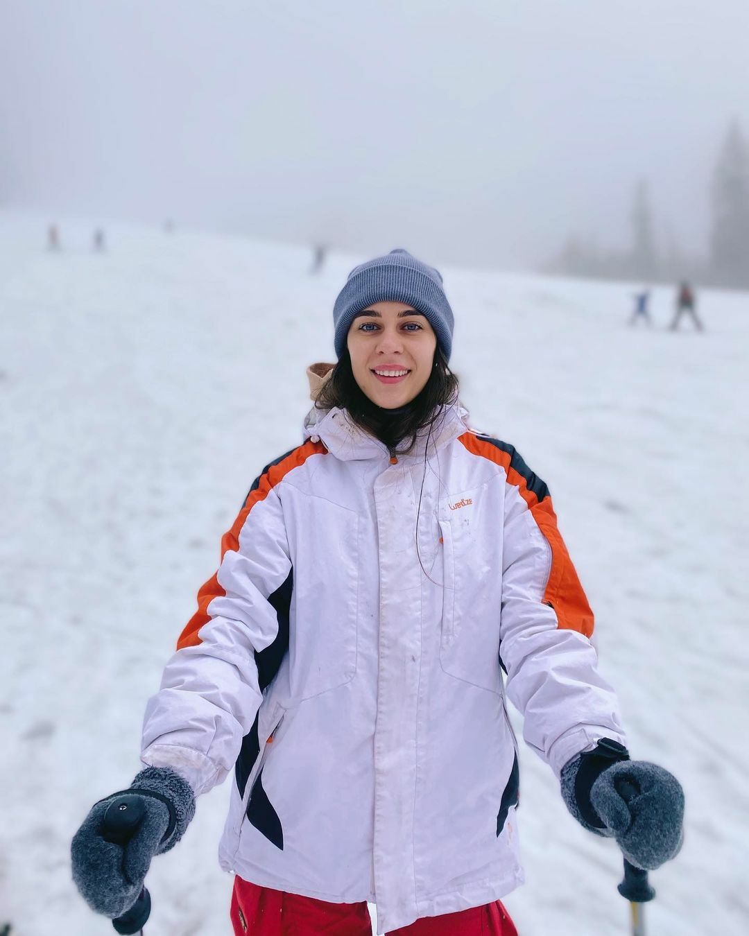 Сьогодні були лижі?

Пам’ятаю, що в дитинстві я колись каталась трішечки на лижах і зовсім забула, я